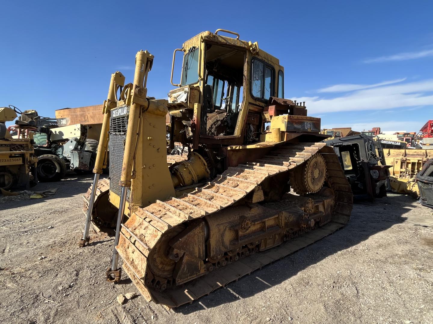 ./imagenes/INVOICE/2019/17379/TAPADOR FRONTAL CATERPILLAR D6HLGP (7).JPG